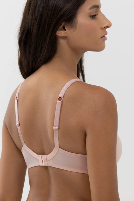 Joan bh 038 blossom