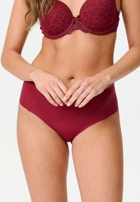 Daily shorty naadloos 377 Ruby wine